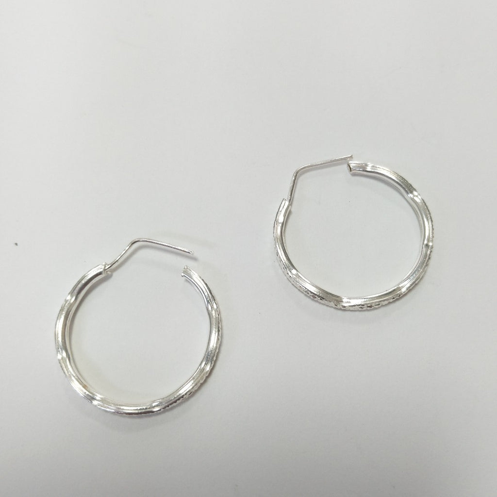 PAR ARRACADAS LABRADAS PLATA .925 2.6 GR (NUEVO)