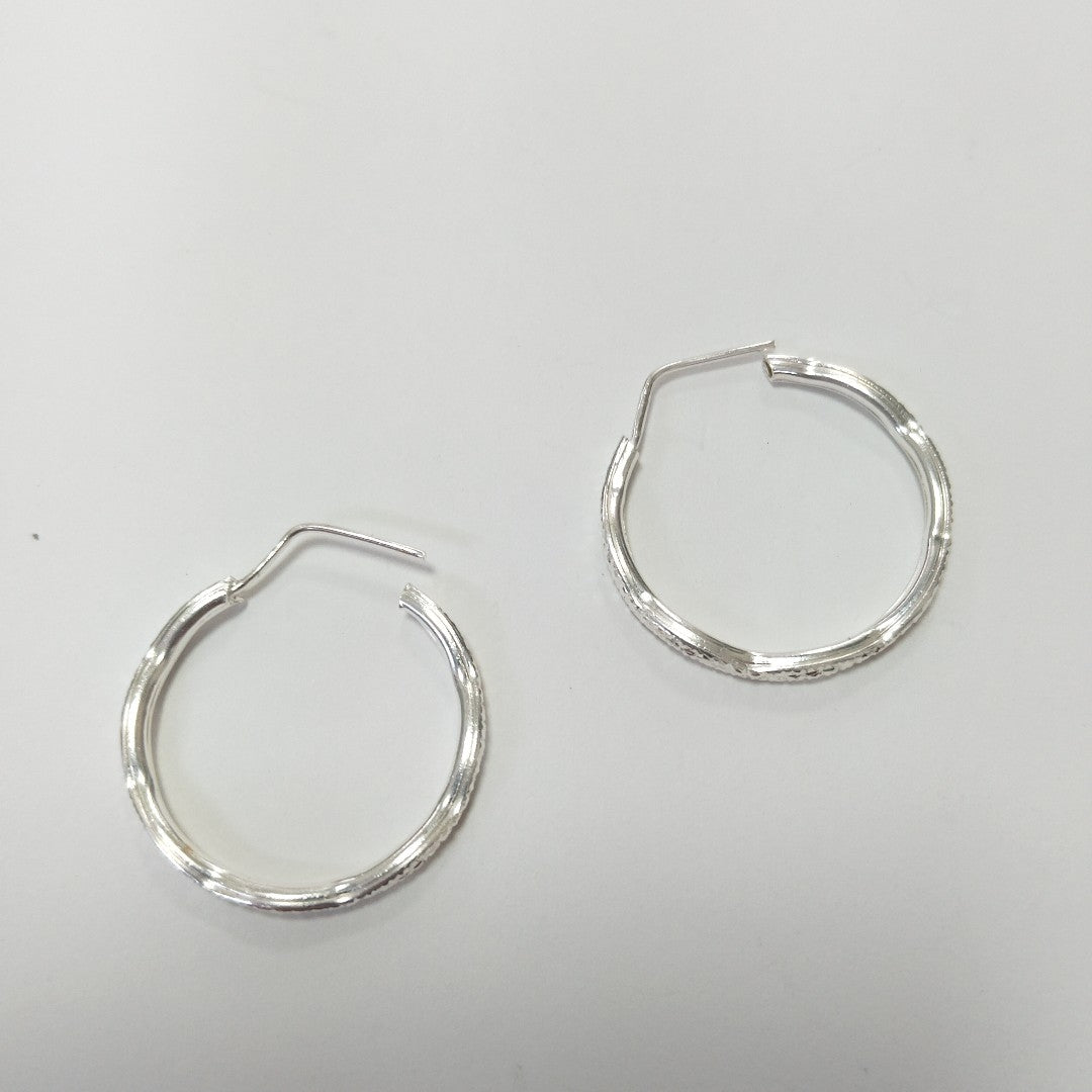 PAR ARRACADAS LABRADAS PLATA .925 2.6 GR (NUEVO)