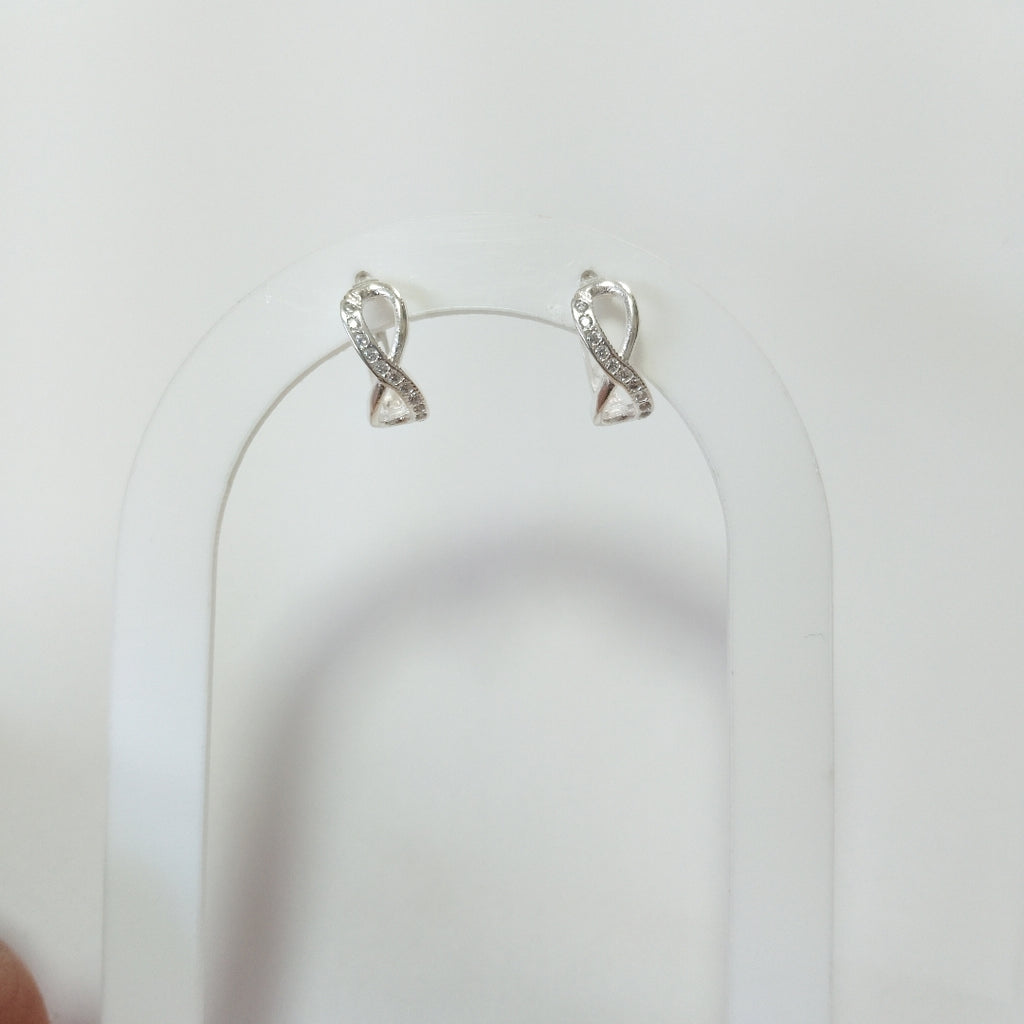 HUGGIES INFINITO CIRCONIAS PLATA .925 2.4 GR (NUEVO)