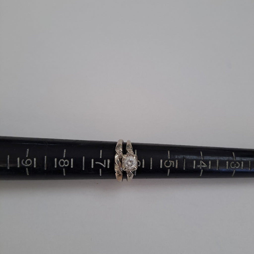 ANILLITO ORO 10 K 4.9 GRMS (SEMINUEVO)