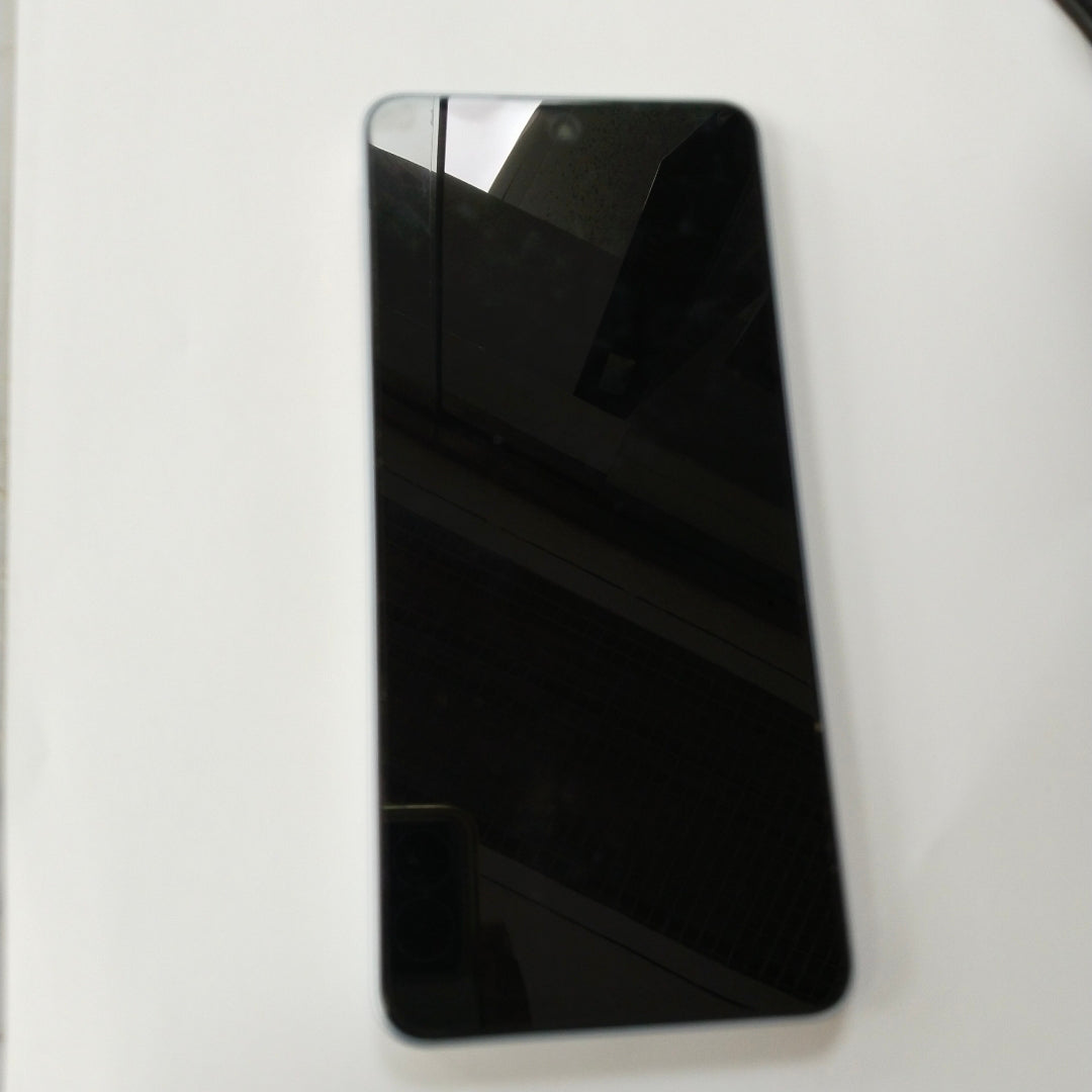 CELULAR OPPO  A5 PRO CPH2711 (2025) 256 GB 8 GB RAM (SEMINUEVO)