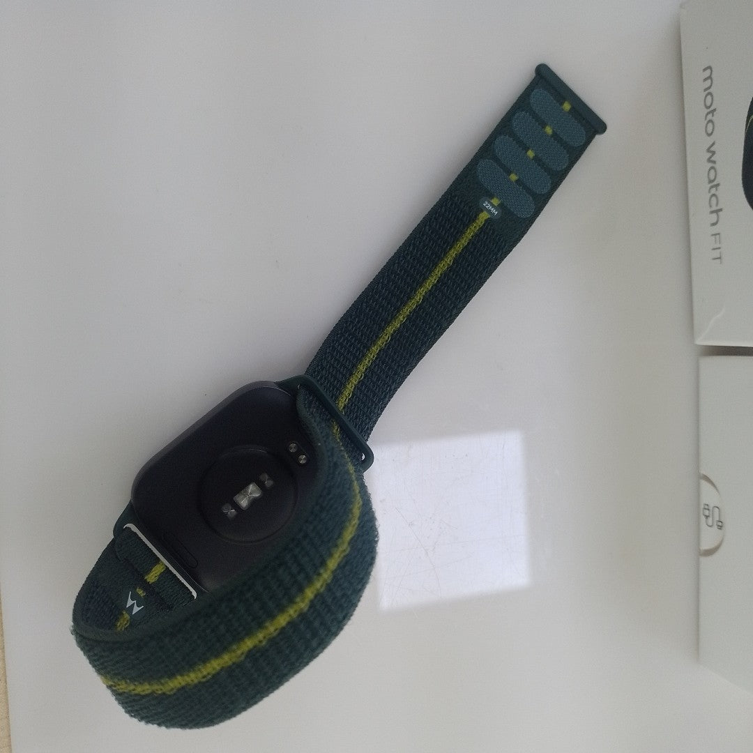 SMARTWATCH MOTOROLA MOTO WATCH FIT 49 MM BLUETOOTH (SEMINUEVO)
