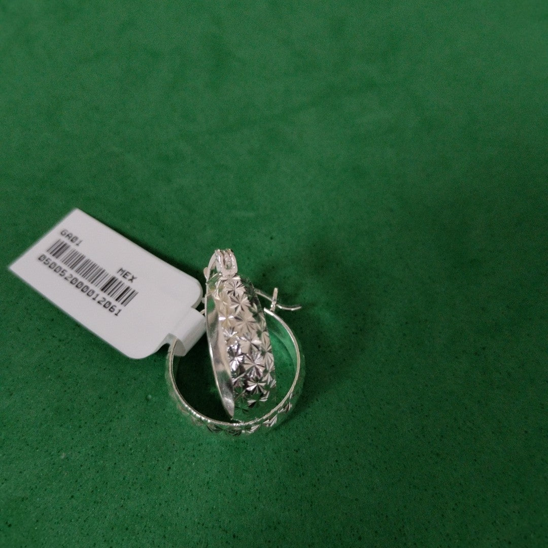 PAR ARRACADAS FACETADAS PLATA .925 3.4 GR (NUEVO)