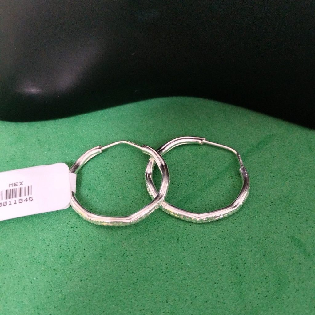 PAR ARRACADAS LABRADAS PLATA .925 2.6 GR (NUEVO)