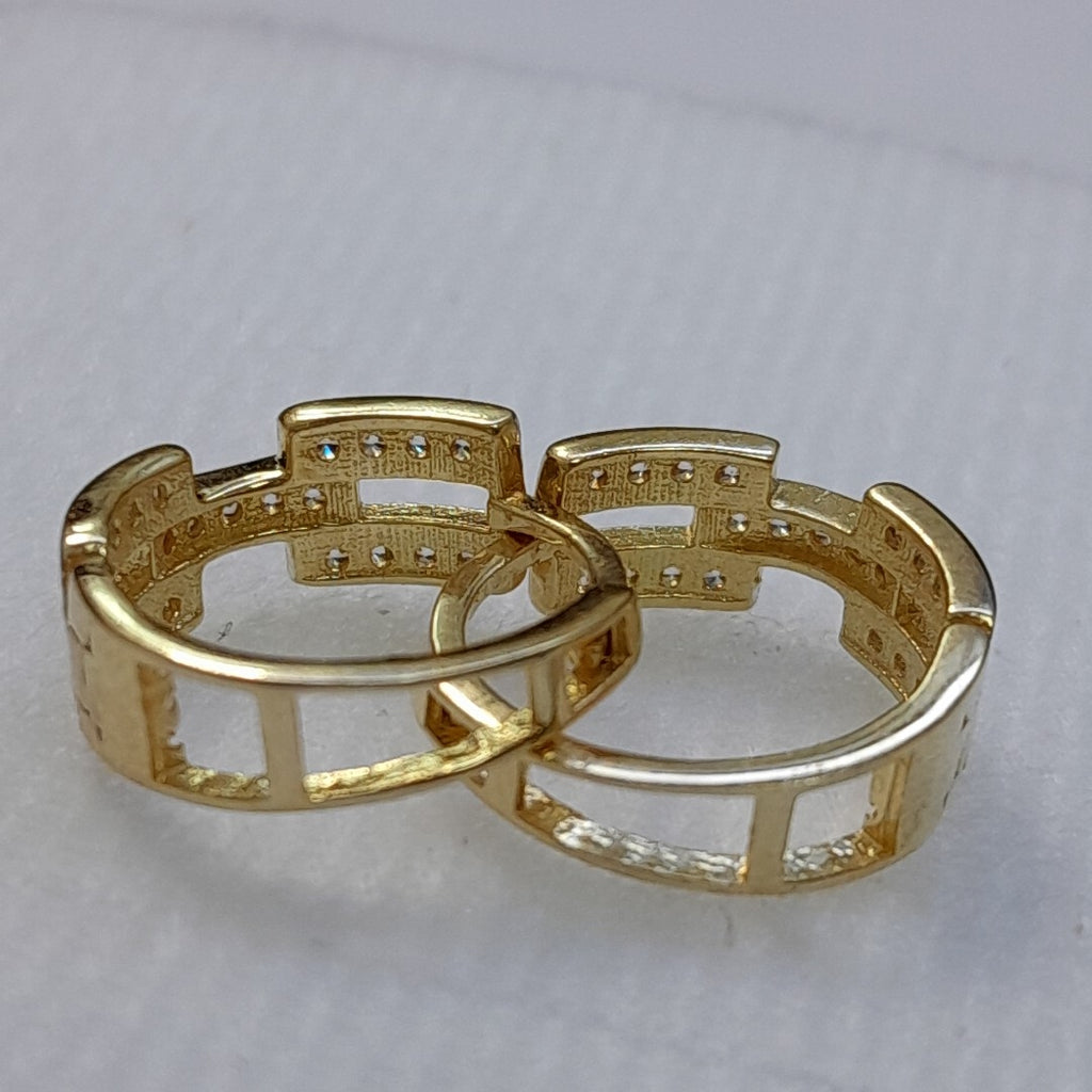 HUGGIES ORO 14K 2.3 (NUEVO)