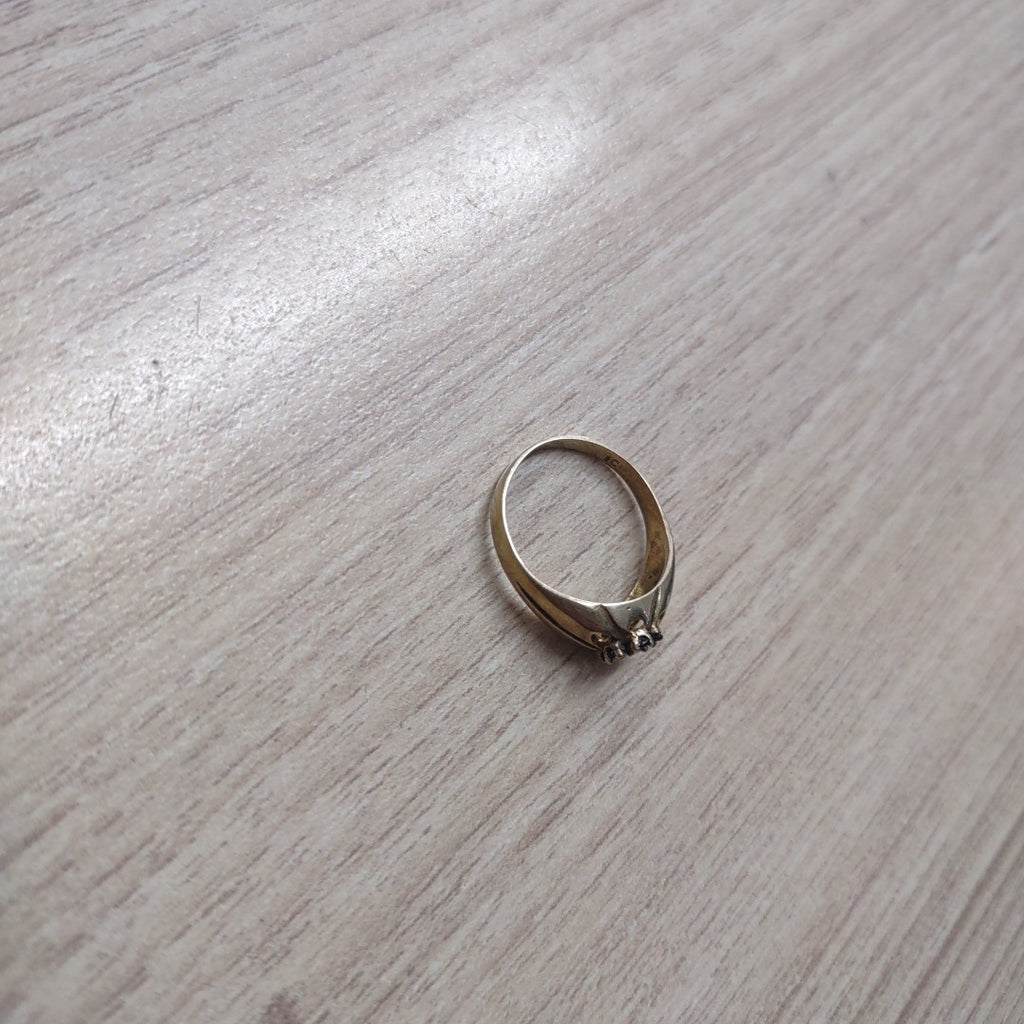 ANILLO ORO 10 K 1.5 GRMS (SEMINUEVO)