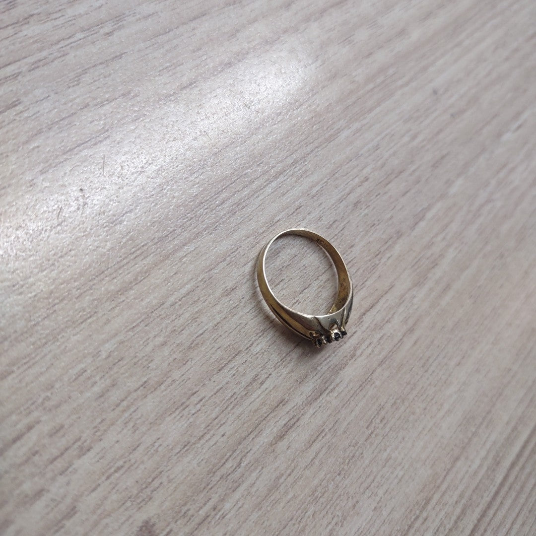 ANILLO ORO 10 K 1.5 GRMS (SEMINUEVO)