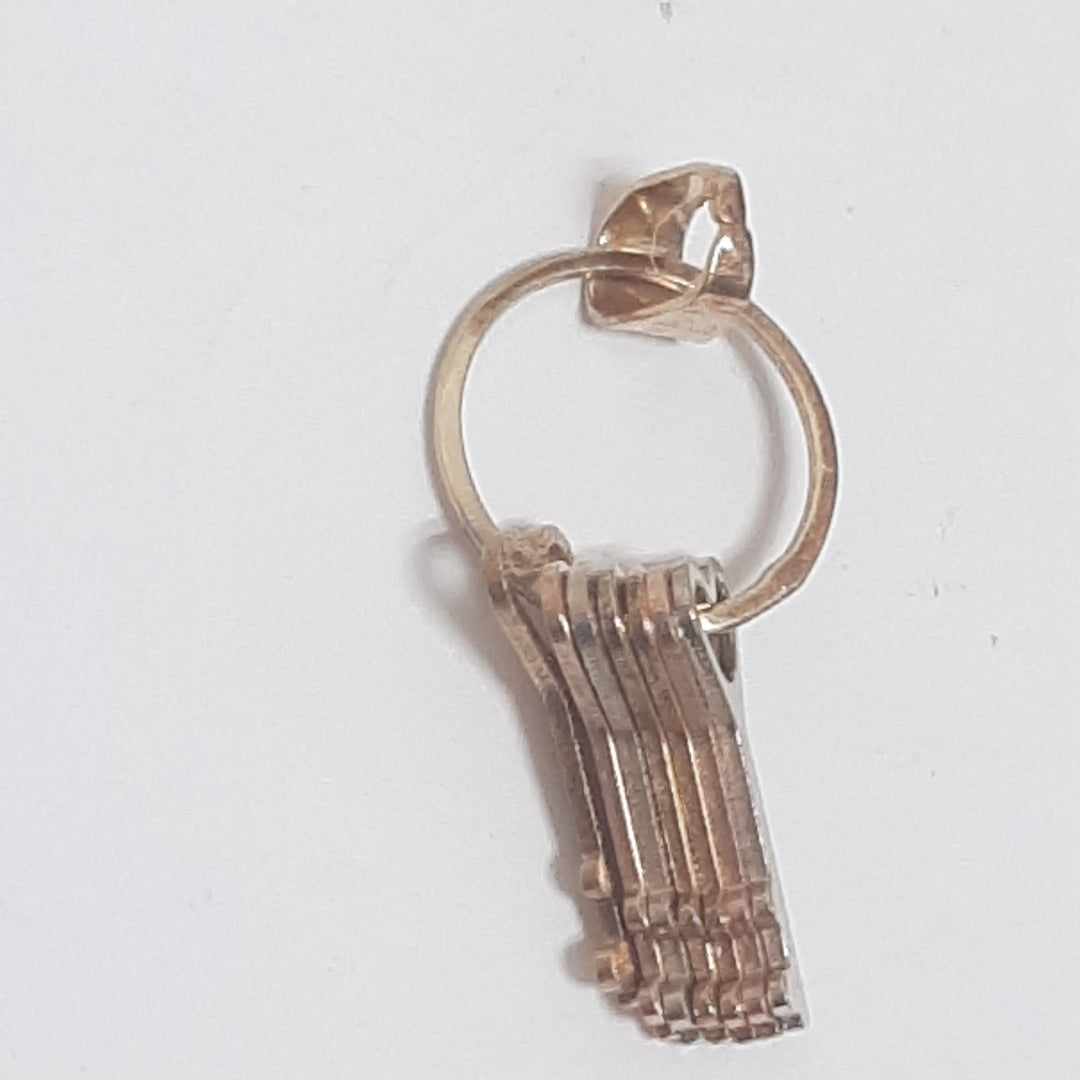 DIJE ORO 14 K 1,50 GRMS (SEMINUEVO)