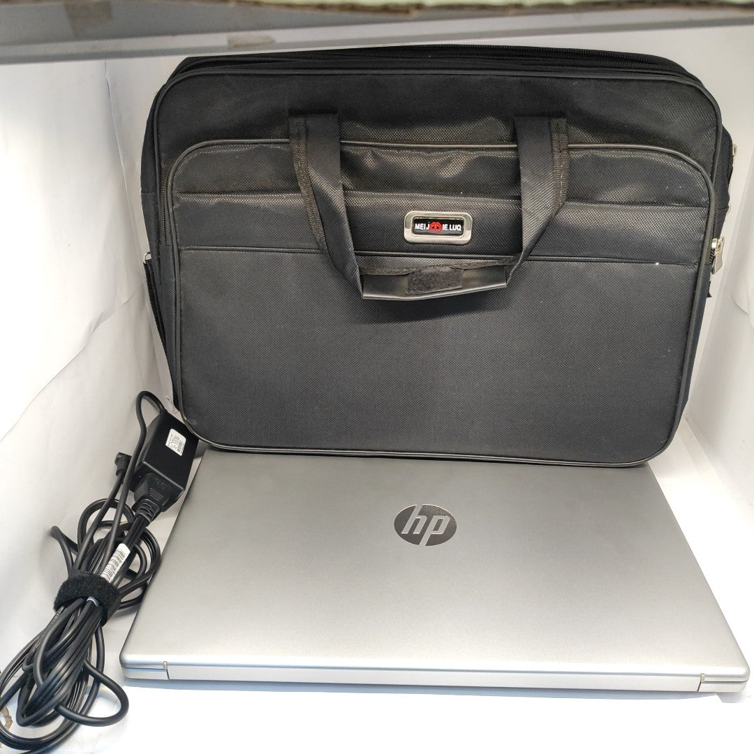 LAPTOP HP 15-FC0081LA (2025) 512 GB SSD 8 GB RAM (SEMINUEVO)