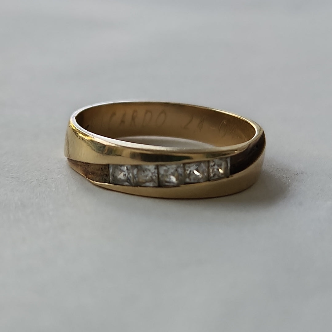 ARGOLLA ORO 14 K 3.4 GRMS (SEMINUEVO)