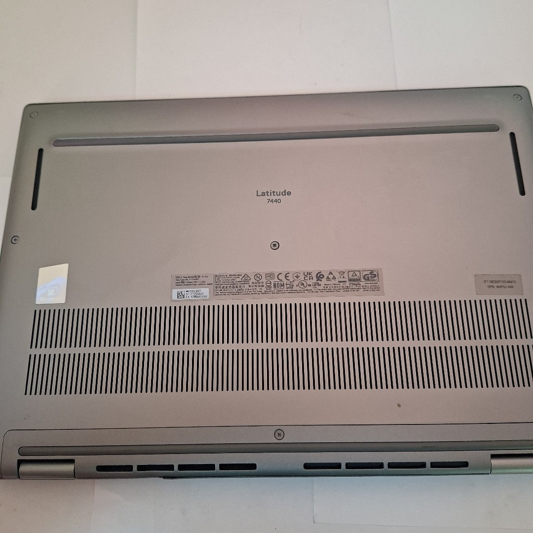 LAPTOP DELL LATITUDE 7440 (2024) 1 TB SSD 32 GB RAM (SEMINUEVO)