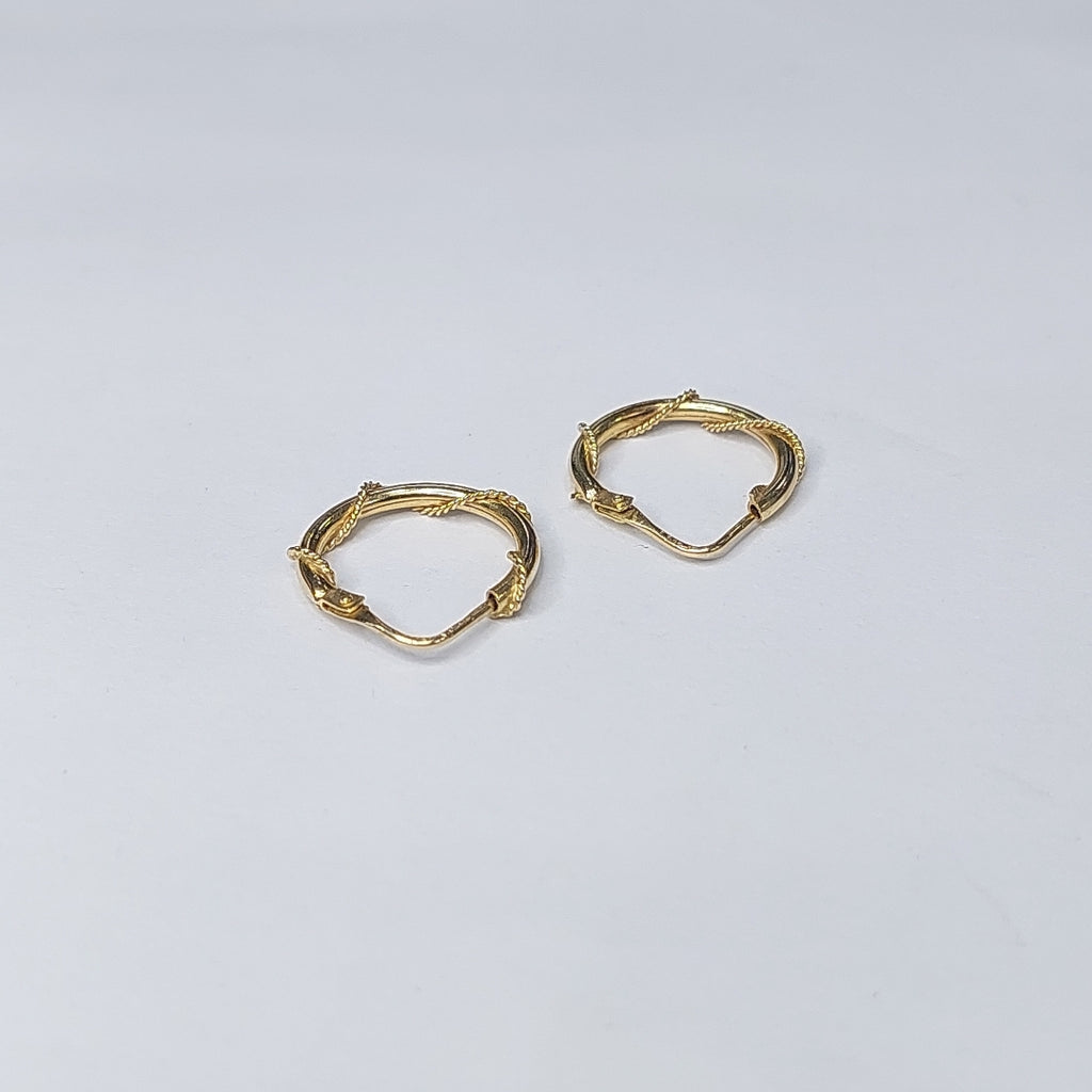 ARRACADAS PAR ORO 14 K 1.6 GRMS (SEMINUEVO)