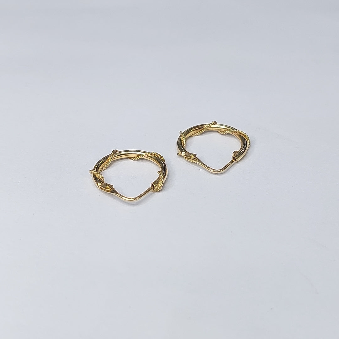 ARRACADAS PAR ORO 14 K 1.6 GRMS (SEMINUEVO)