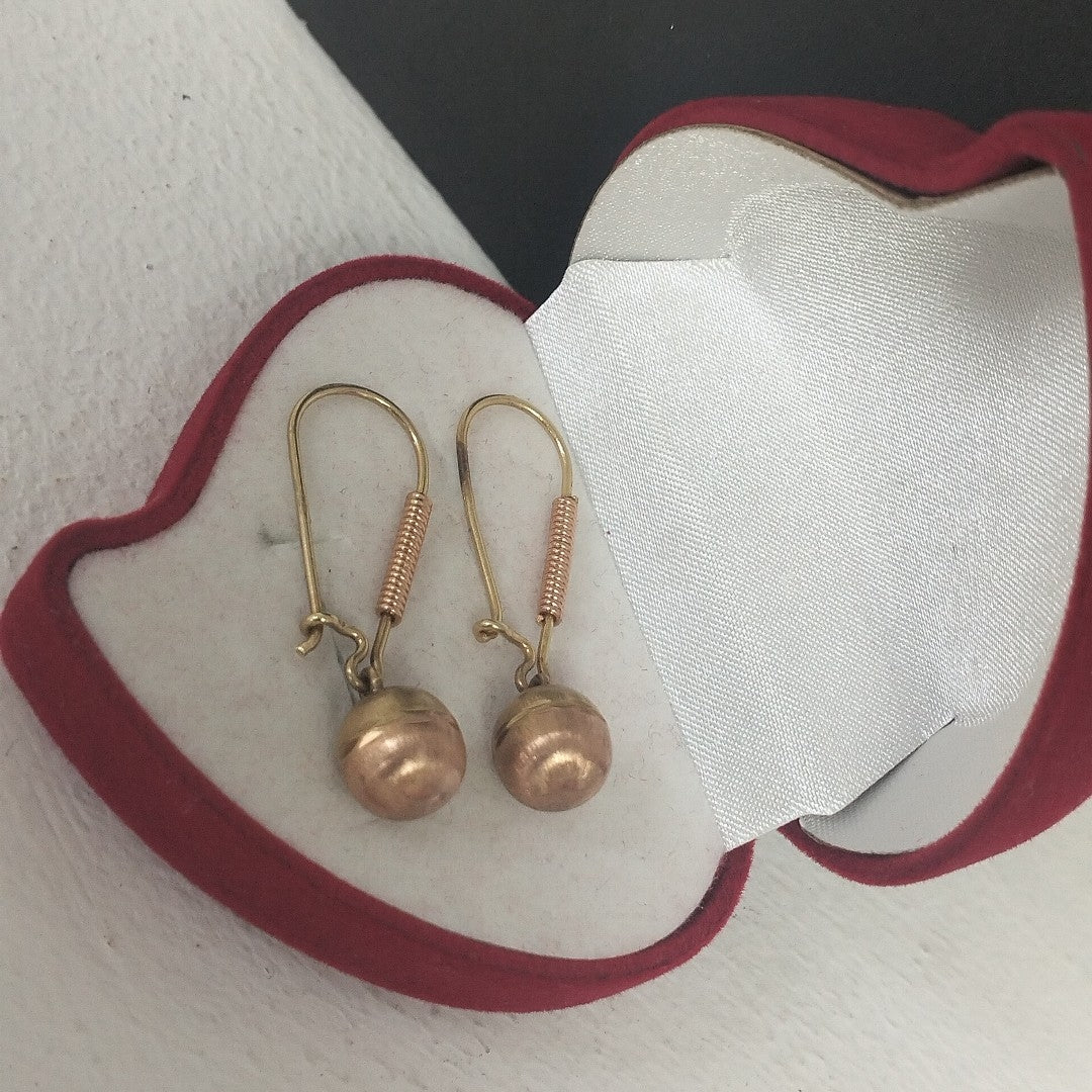 ARETES PAR ORO 10 K 3.3 GRMS (SEMINUEVO)