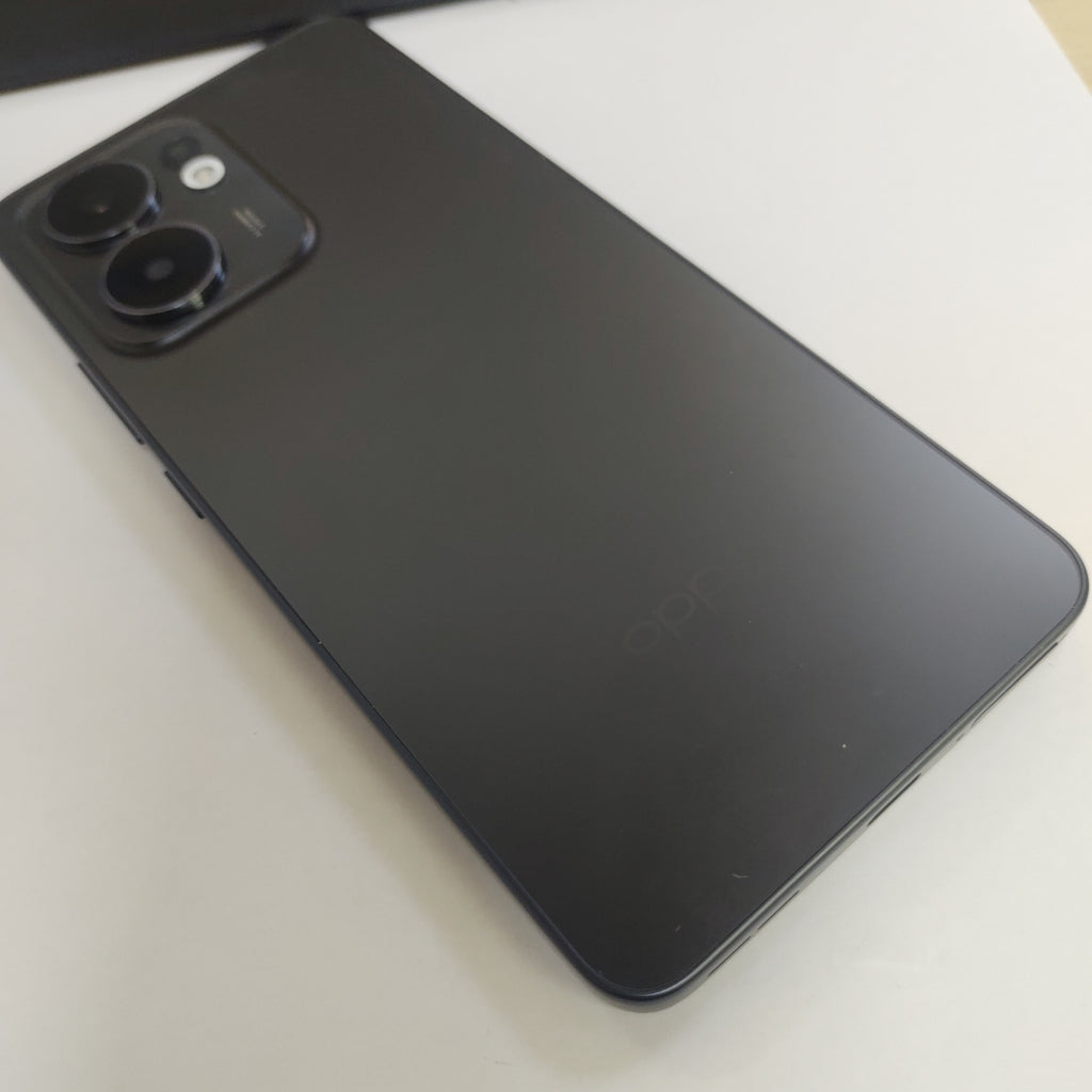 CELULAR OPPO  RENO 13F 5G CPH2699 (2025) 256 GB 12 GB RAM (SEMINUEVO)