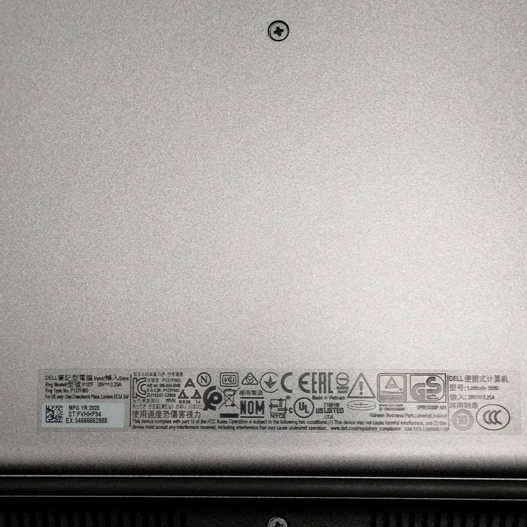 LAPTOP DELL LATITUDE 5550 (2024) 512 GB SSD 16 GB RAM (SEMINUEVO)