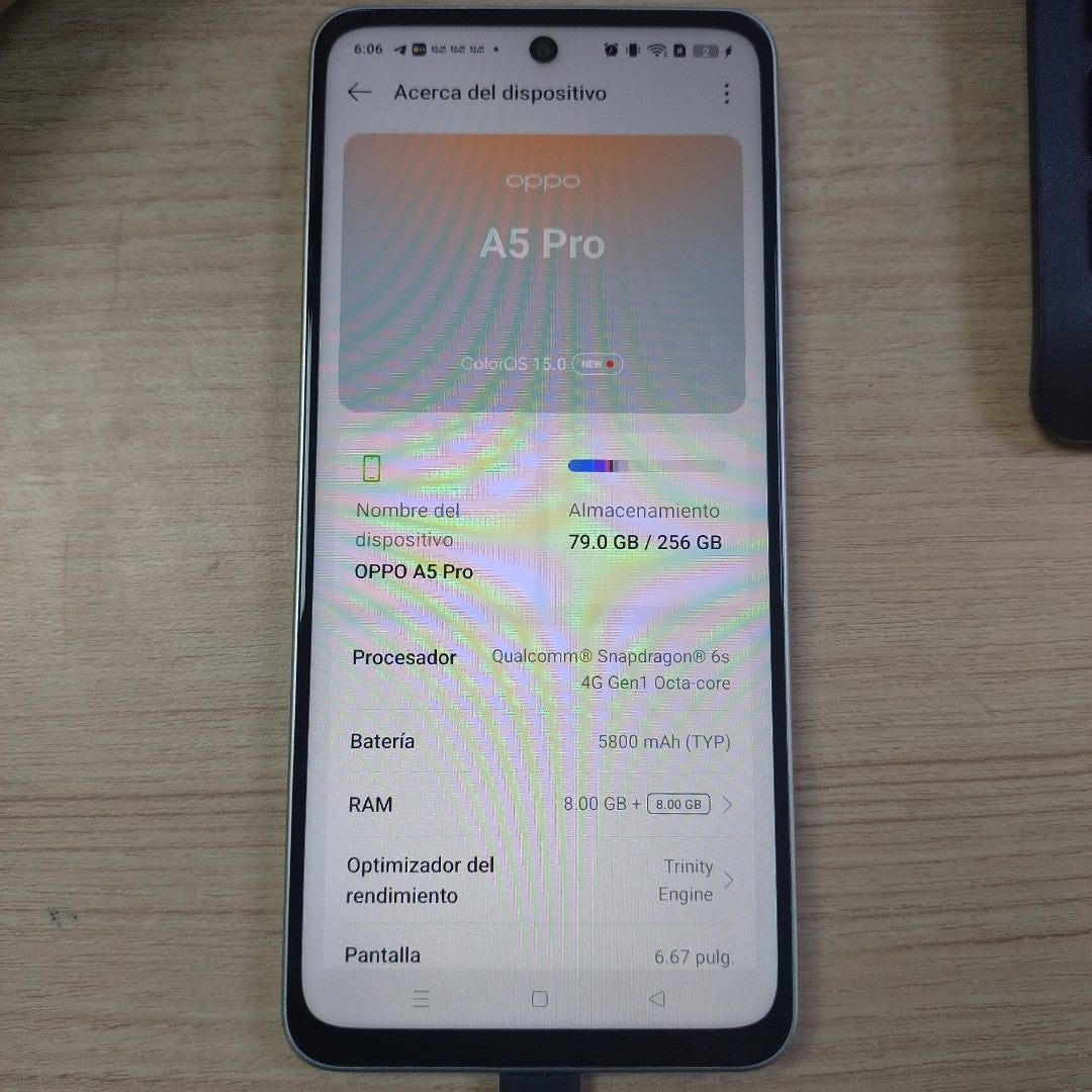CELULAR OPPO  A5 PRO CPH2711 (2025) 256 GB 8 GB RAM (SEMINUEVO)
