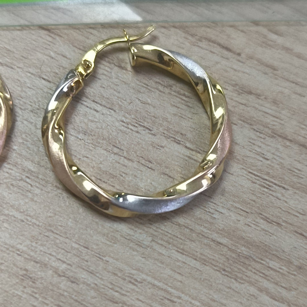 ARRACADAS PAR ORO 14 K 3.4 GRMS (SEMINUEVO)