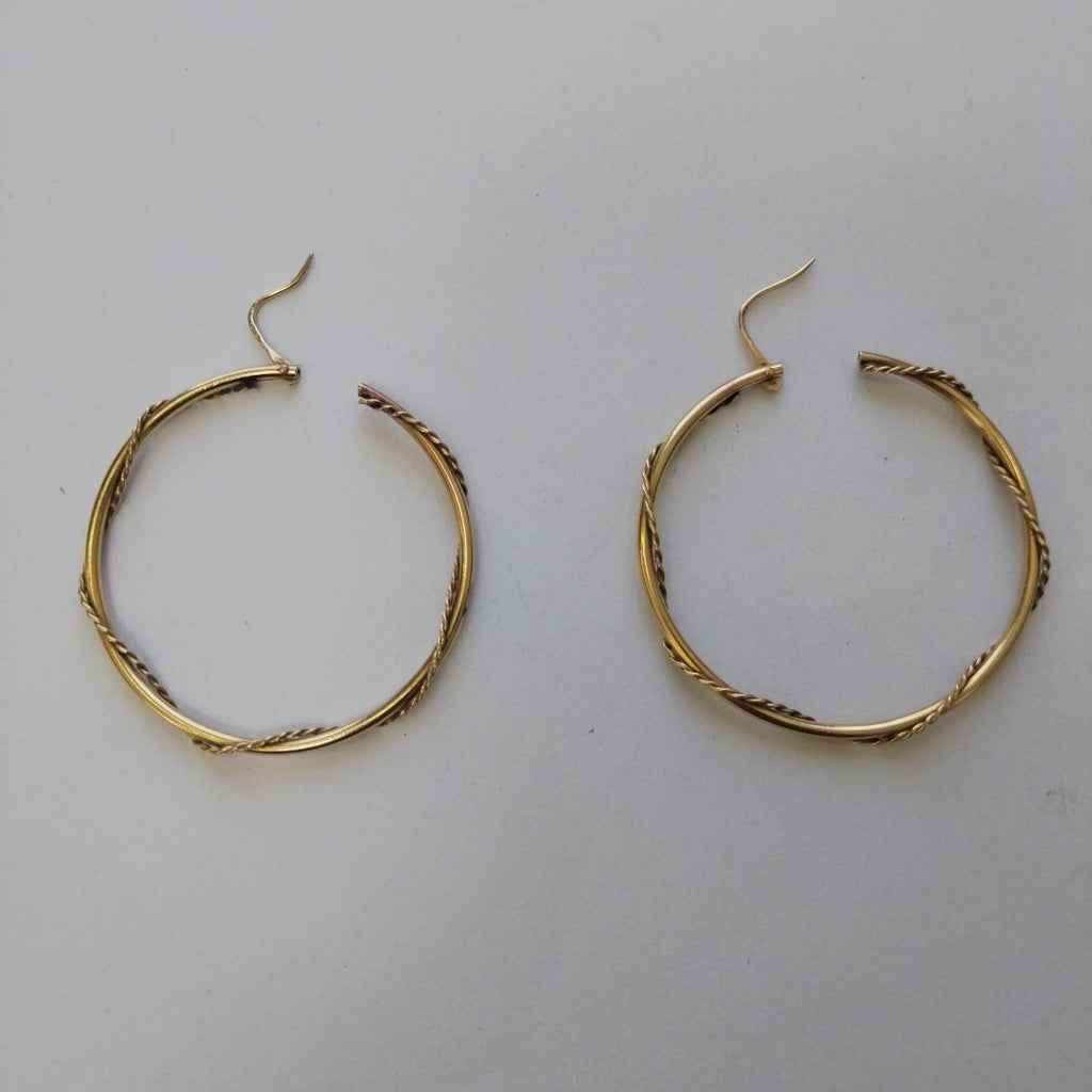 ARRACADAS PAR ORO 18 K 6.8 GRMS (SEMINUEVO)