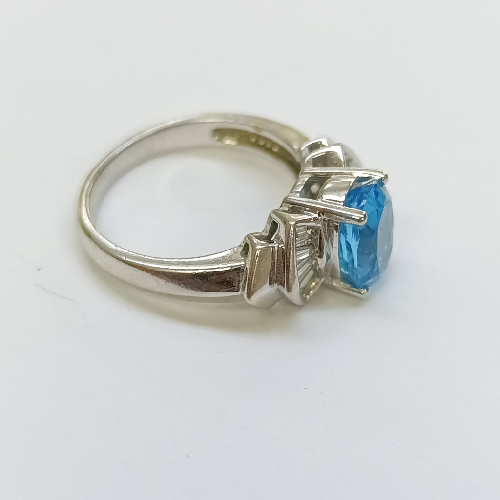 ANILLITO ORO BLANCO 14 K 5.8 GRMS (SEMINUEVO)