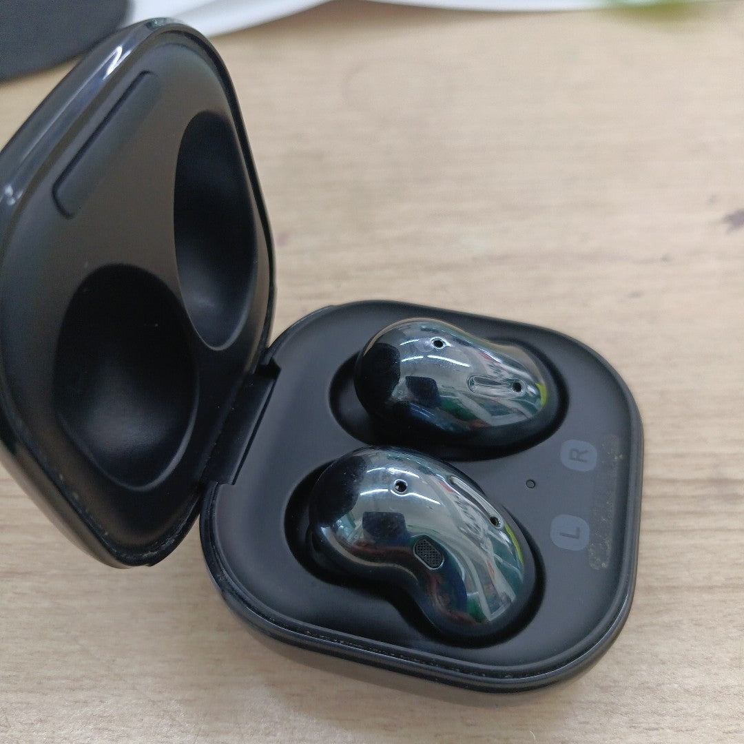 AUDIFONOS SAMSUNG GALAXY BUDS LIVE SM-R180 INALAMBRICO IN EAR (SEMINUEVO)