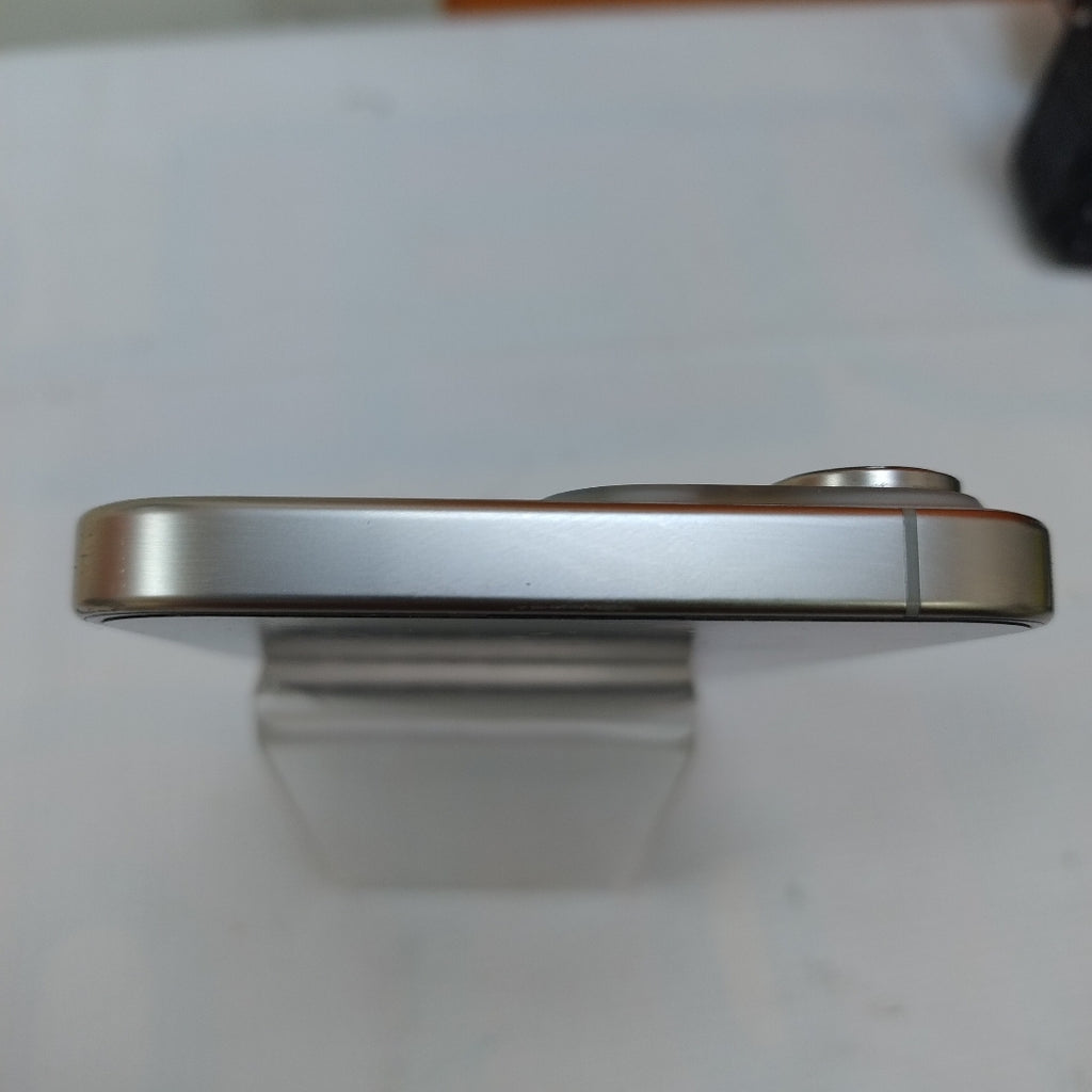 CELULAR APPLE IPHONE 16 PRO MAX A3295 (2024) 256 GB 8 GB RAM (SEMINUEVO)