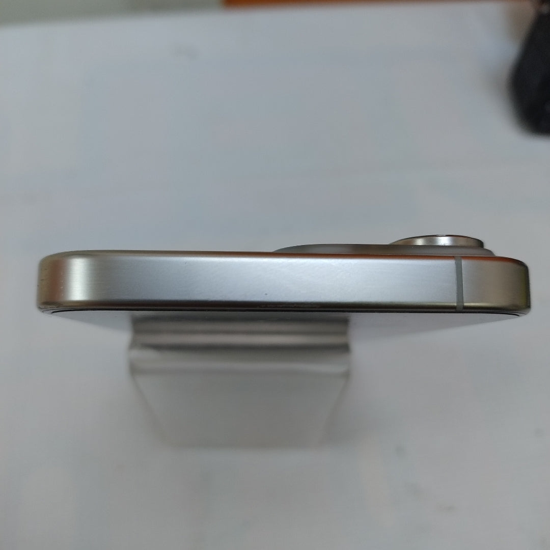 CELULAR APPLE IPHONE 16 PRO MAX A3295 (2024) 256 GB 8 GB RAM (SEMINUEVO)