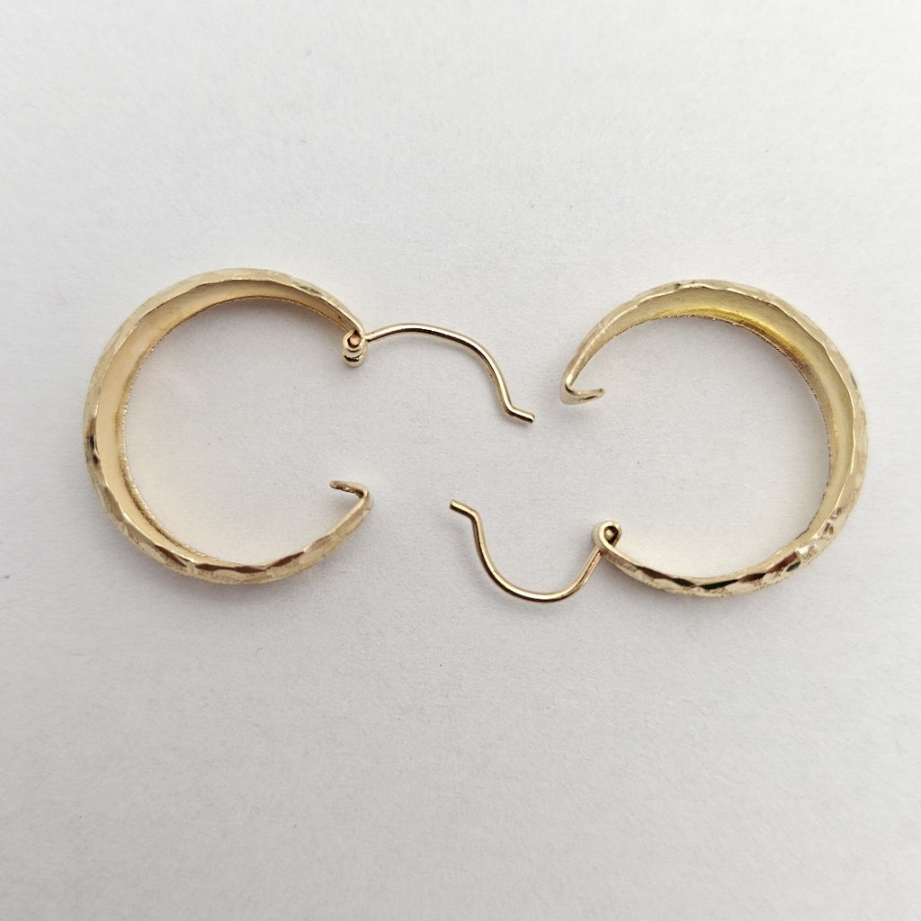 ARRACADAS PAR ORO 14 K 2.4 GRMS (SEMINUEVO)