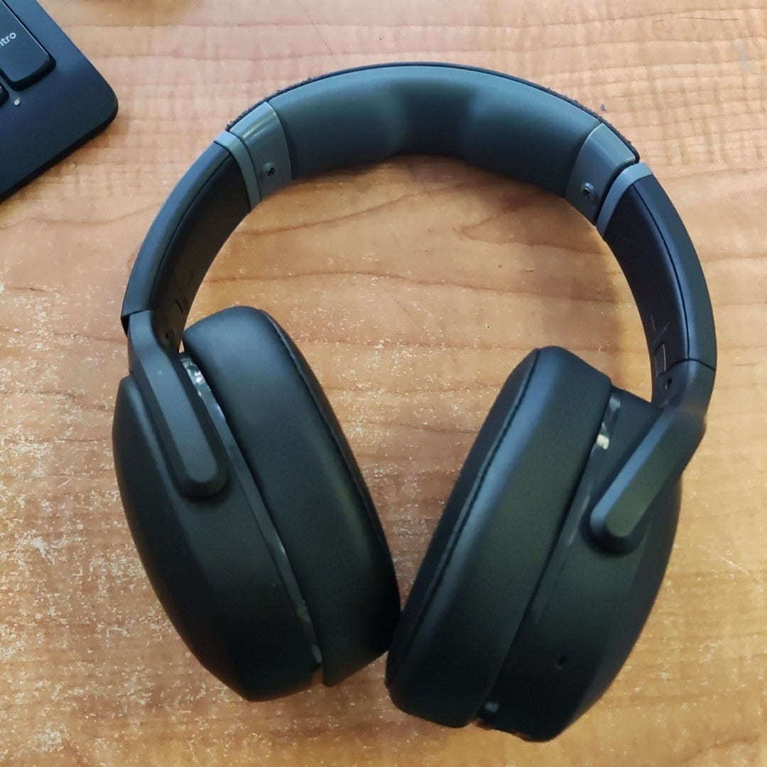 AUDIFONOS SKULLCANDY CRUSHER EVO S6EVW INALAMBRICO OVER EAR (SEMINUEVO)