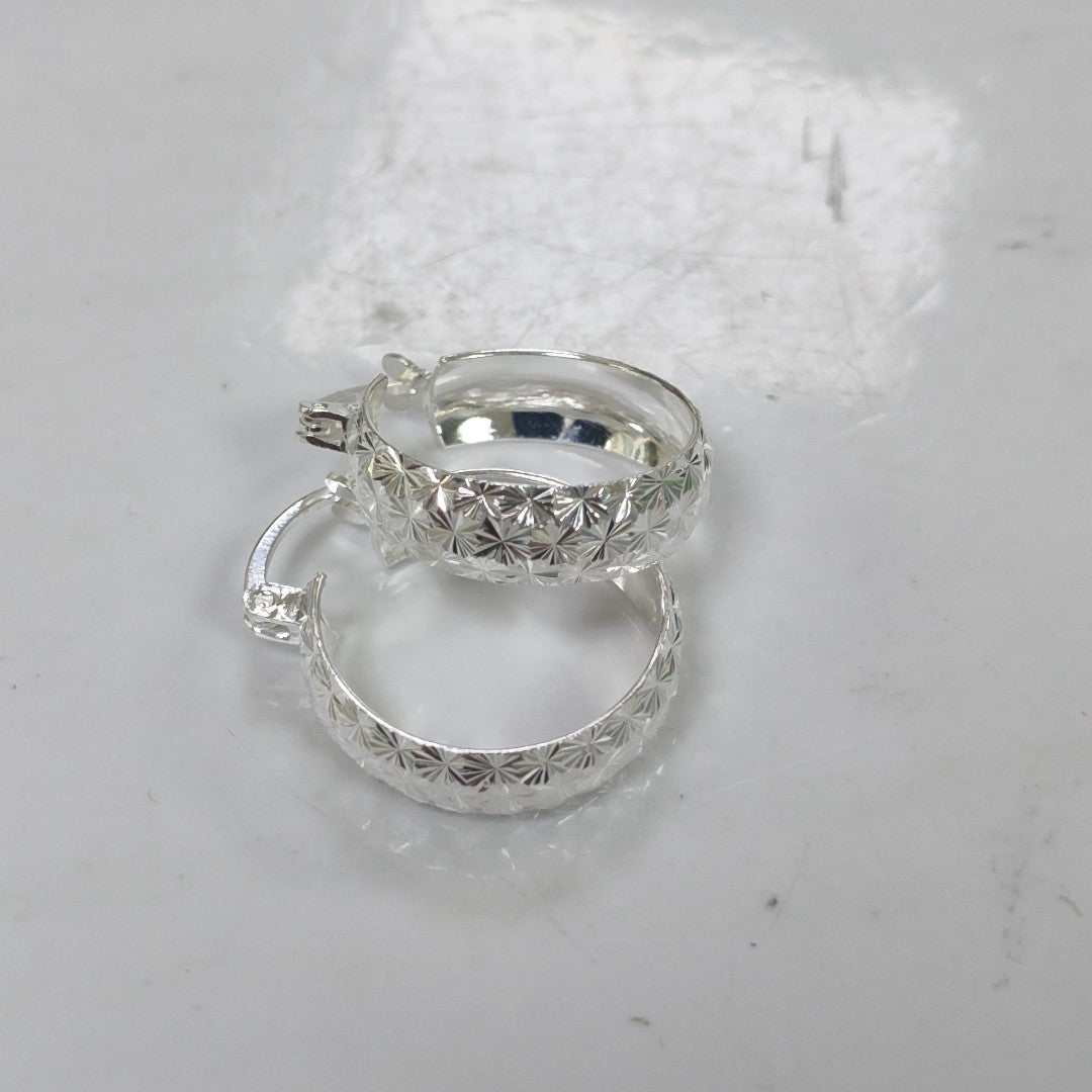 PAR ARRACADAS FACETADAS PLATA .925 3.4 GR (NUEVO)
