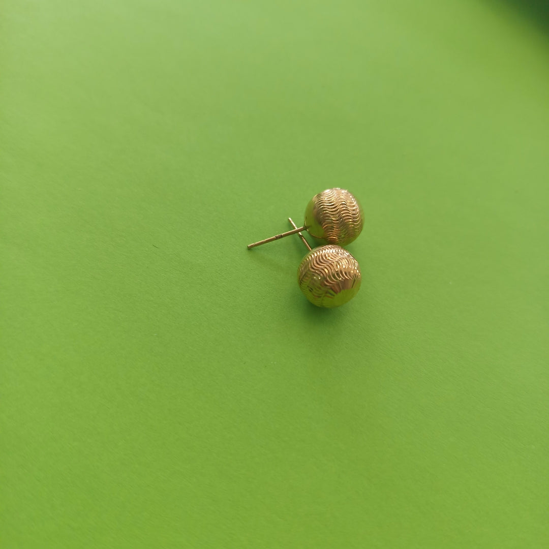 ARETES PAR ORO 10 K 1.7 GRMS (SEMINUEVO)