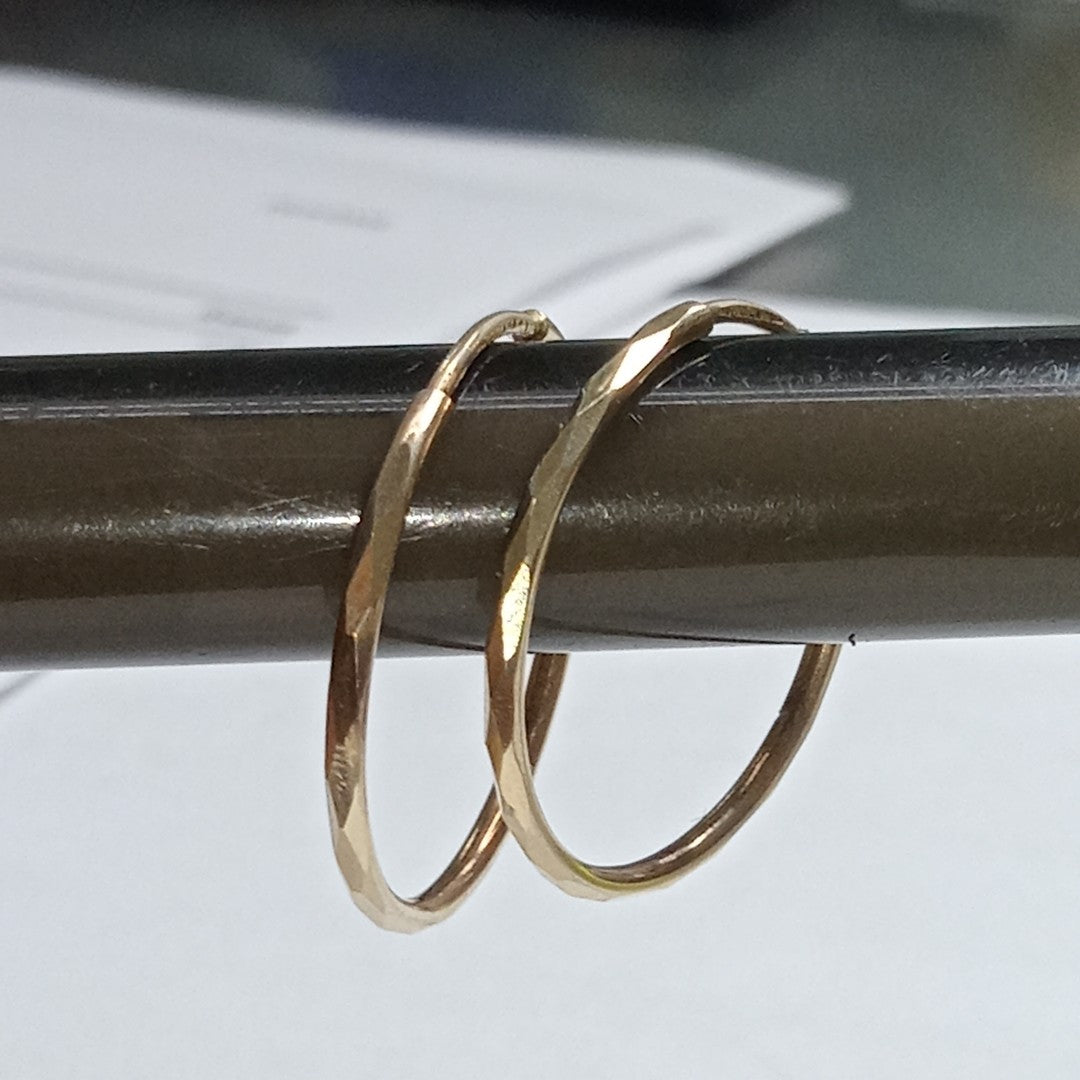 ARRACADAS PAR ORO 10 K 1 GRMS (SEMINUEVO)