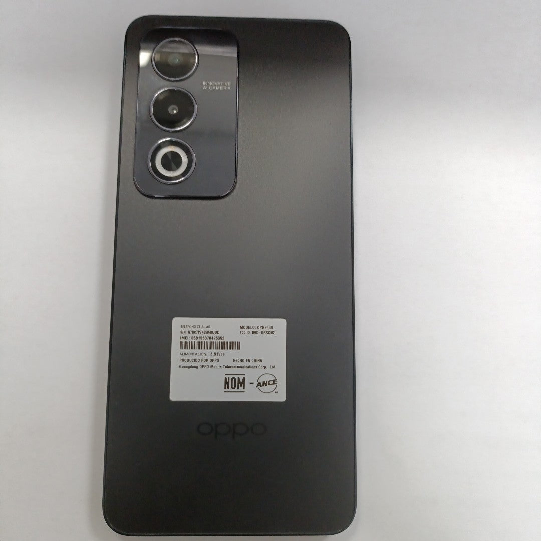 CELULAR OPPO  A80 5G CPH2639 (2024) 256 GB 8 GB RAM (SEMINUEVO)