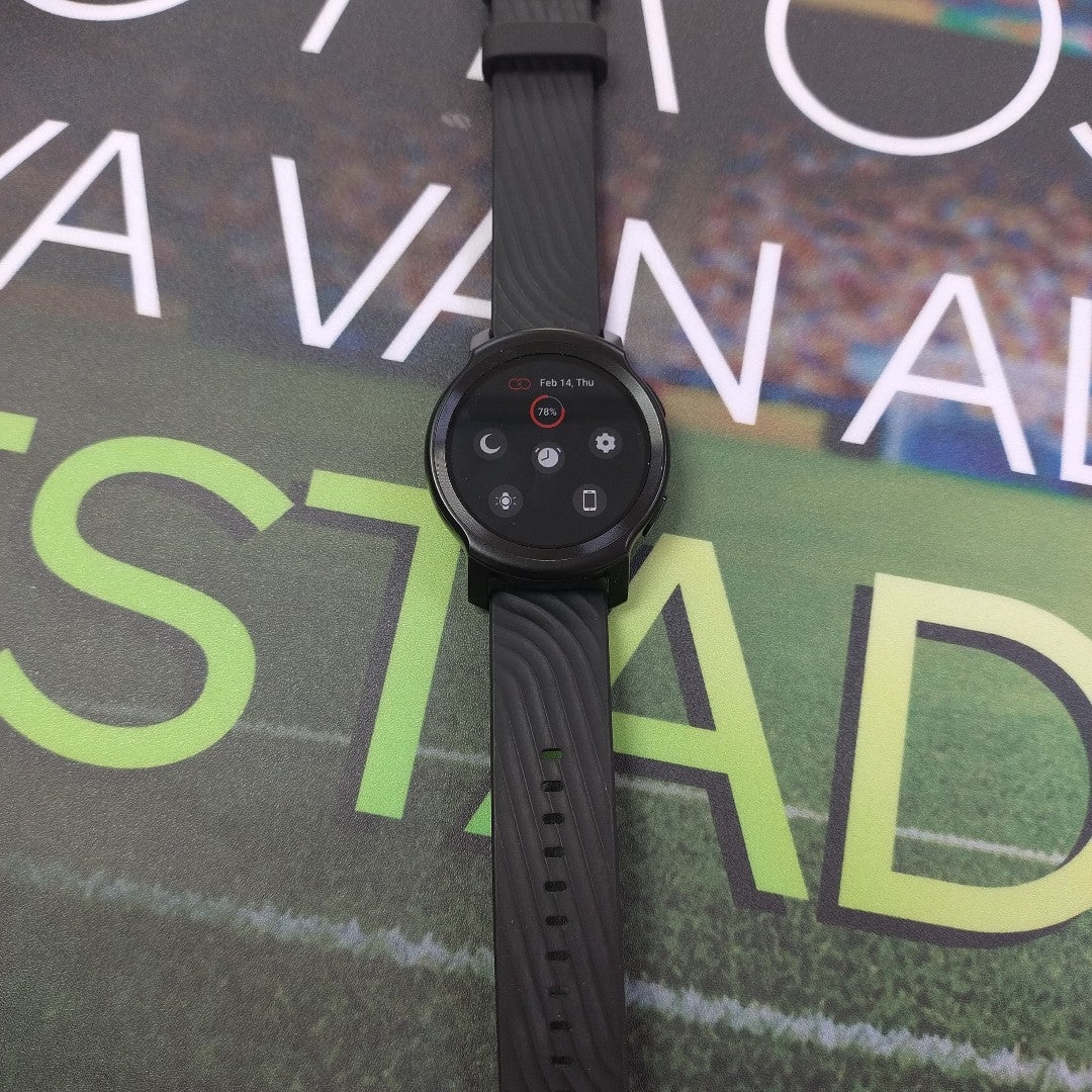 SMARTWATCH MOTOROLA MOTO WATCH 100 42 MM BLUETOOTH (SEMINUEVO)