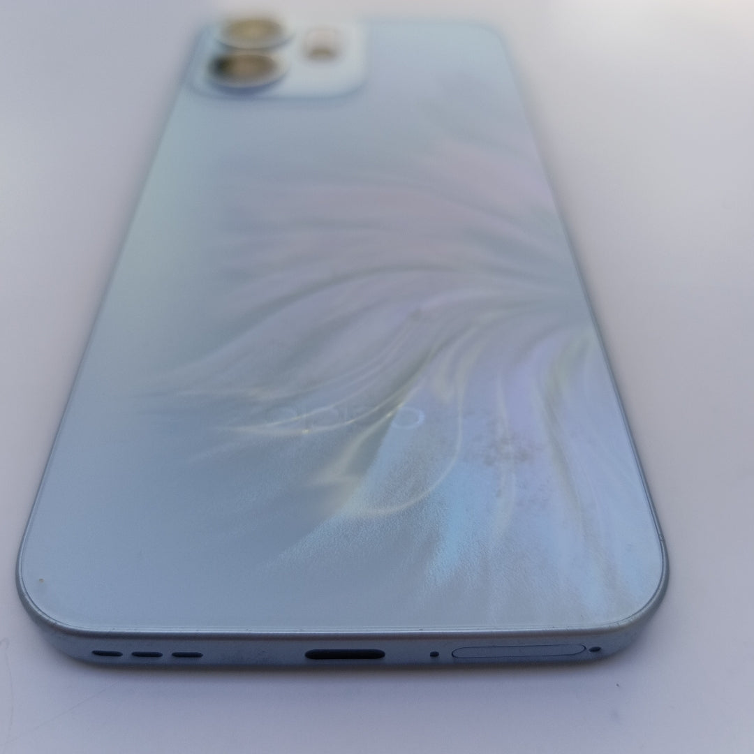 CELULAR OPPO  RENO 14 F CPH2743 (2025) 256 GB 12 GB RAM (SEMINUEVO)