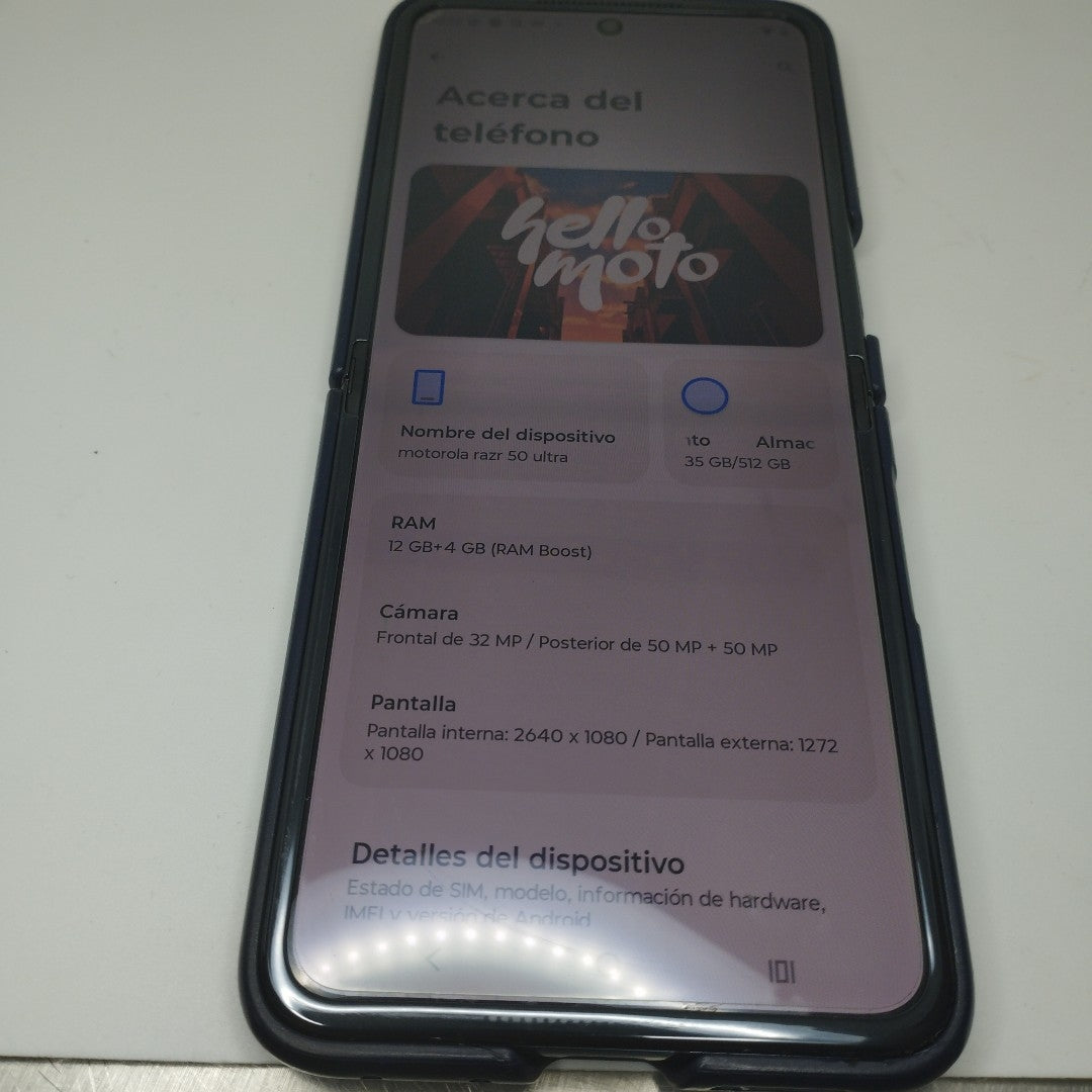 CELULAR MOTOROLA RAZR 50 ULTRA XT2451-3 (2024) 512 GB 12 GB RAM (SEMINUEVO)