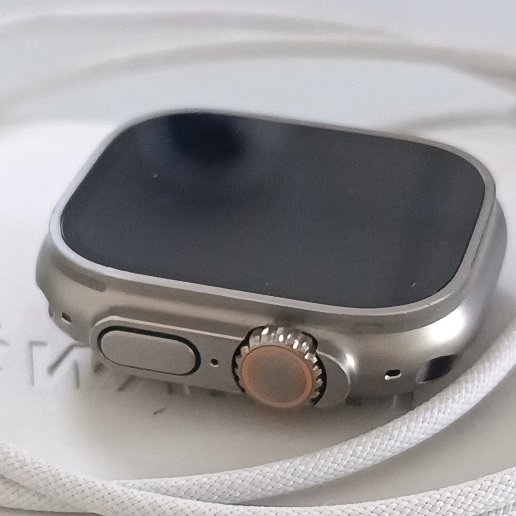SMARTWATCH APPLE ULTRA 2 TITANIO A2986 49 MM GPS + CELULAR (SEMINUEVO)