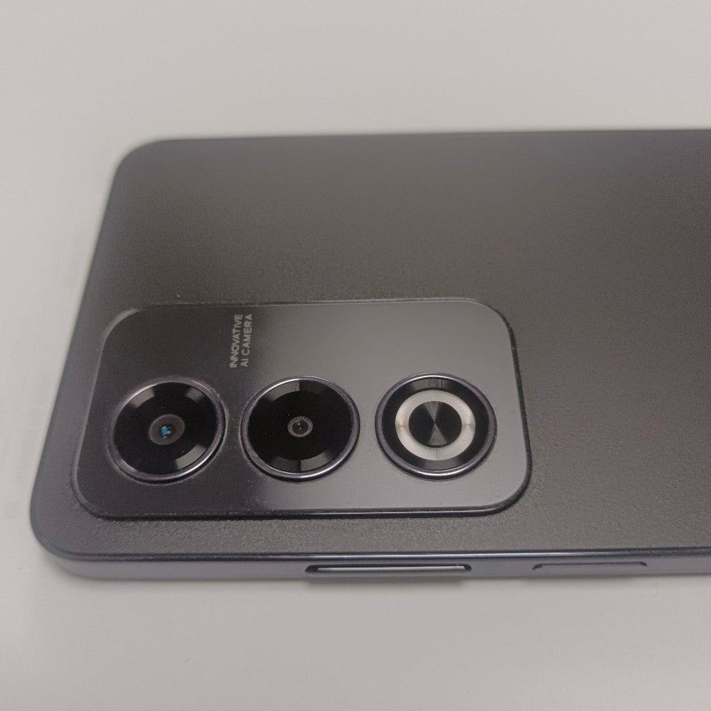 CELULAR OPPO A80 5G CPH2639 (2024) 256 GB 8 GB RAM (SEMINUEVO)