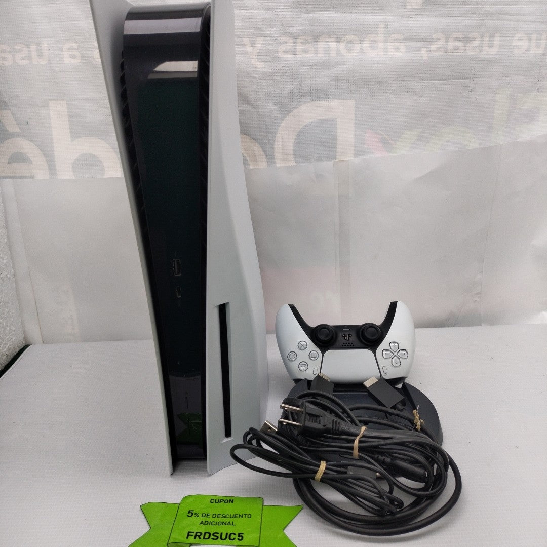 CONSOLA DE VIDEOJUEGO SONY PS5 825 SSD (SEMINUEVO)