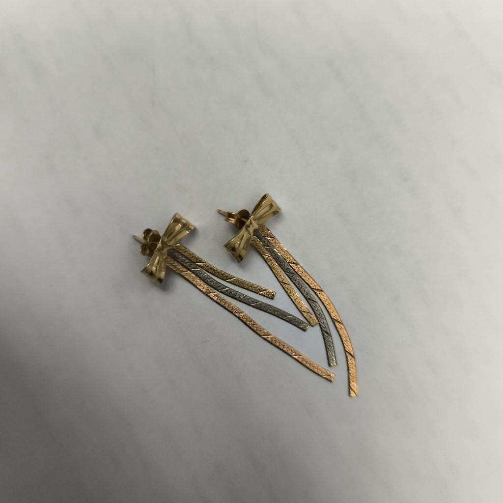 ARETES PAR ORO COMBINADO 14 K 3.4 GRMS (SEMINUEVO)