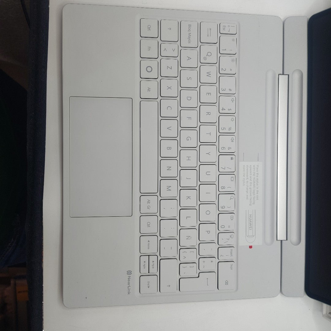 TABLETA HUAWEI MATEPAD PRO 12.2 MRDI-W09 (2025) 512 GB 12 GB RAM (SEMINUEVO)
