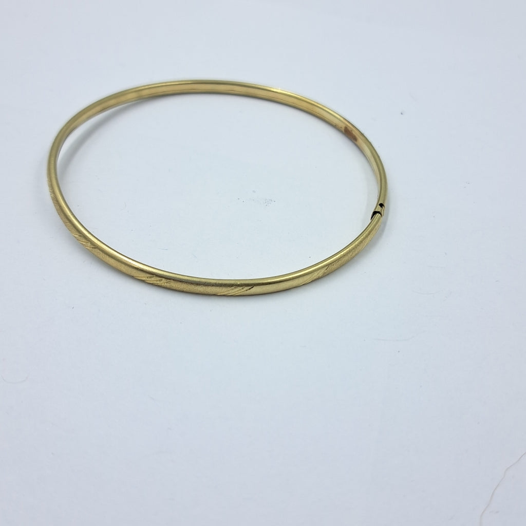 PULSERA RIGIDA ORO 10 K 3.8 GRMS (SEMINUEVO)