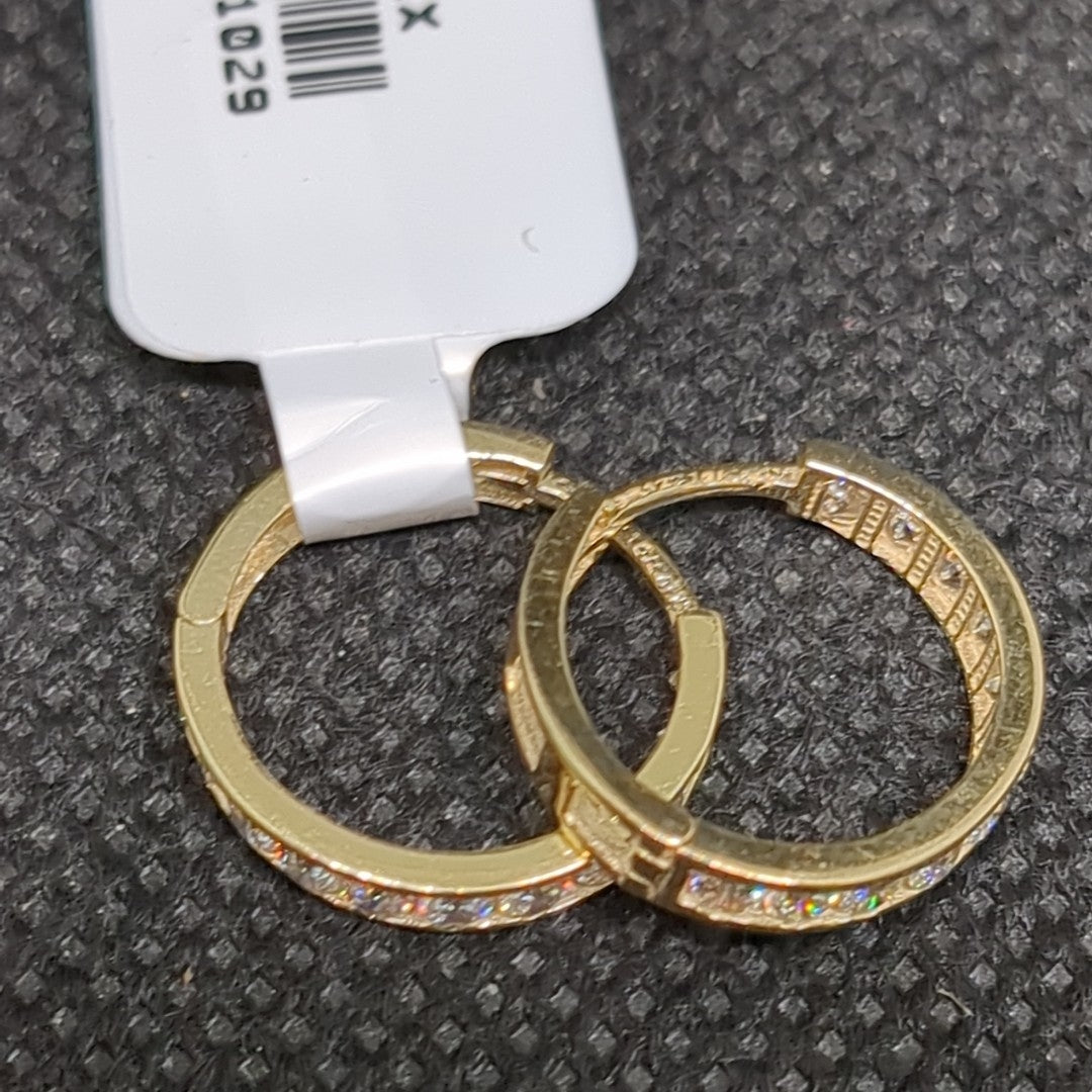 ARETES ARRACADAS C/CIRCONIAS ORO 10K 1.6 GR (NUEVO)
