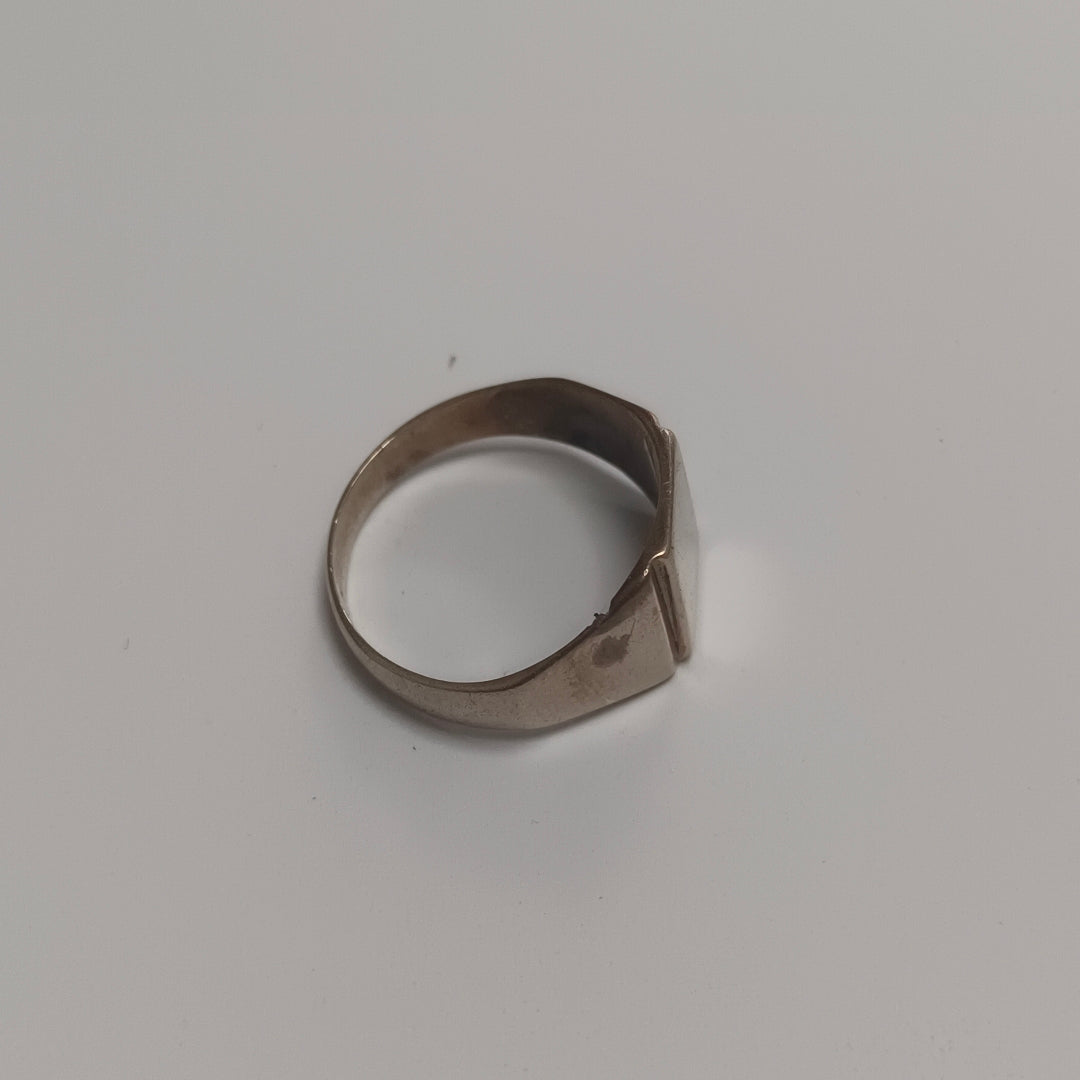 ANILLO ORO 8 K 2.5 GRMS (SEMINUEVO)