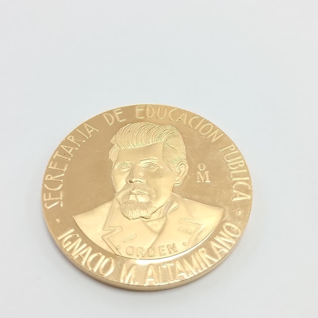 MEDALLA CONMEMORATIVA ORO 21 K 41.6 GRMS (SEMINUEVO)