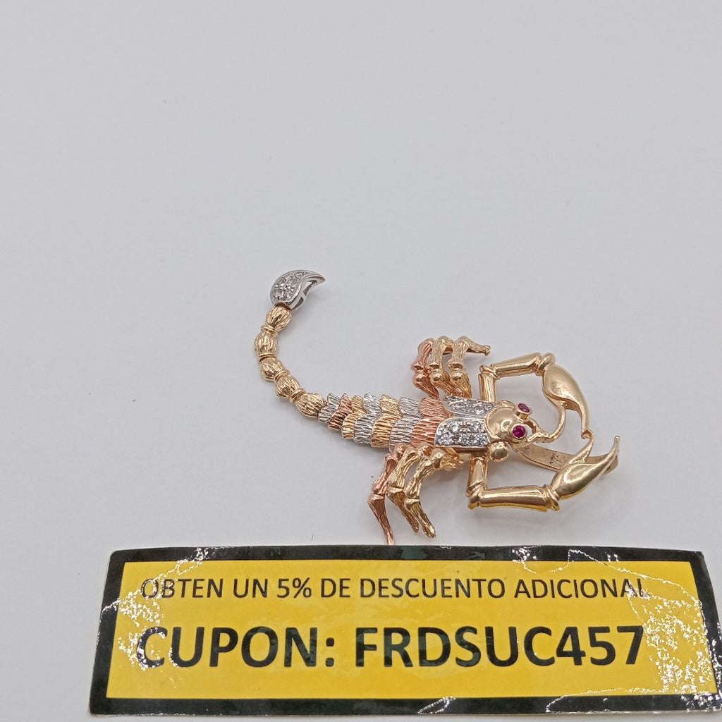 DIJE ORO COMBINADO 14 K 11.3 GRMS (SEMINUEVO)