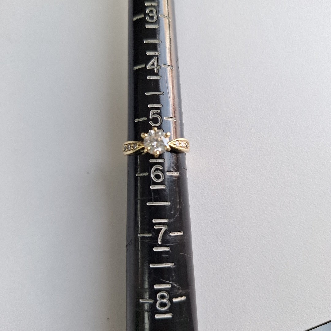 SOLITARIO ORO 14 K 2,60 GRMS (SEMINUEVO)