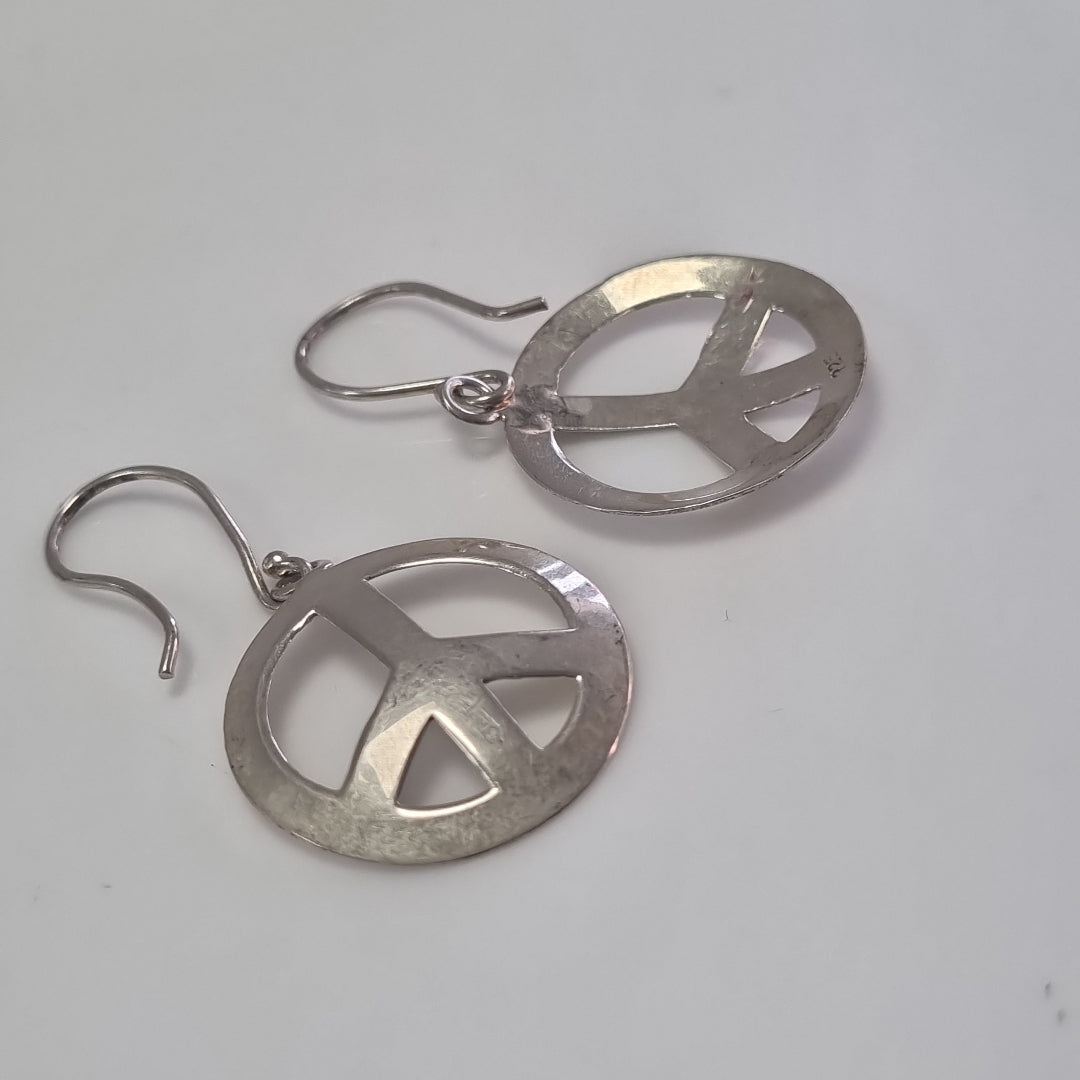 ARETES PAR PLATA 2,60 GRMS (SEMINUEVO)
