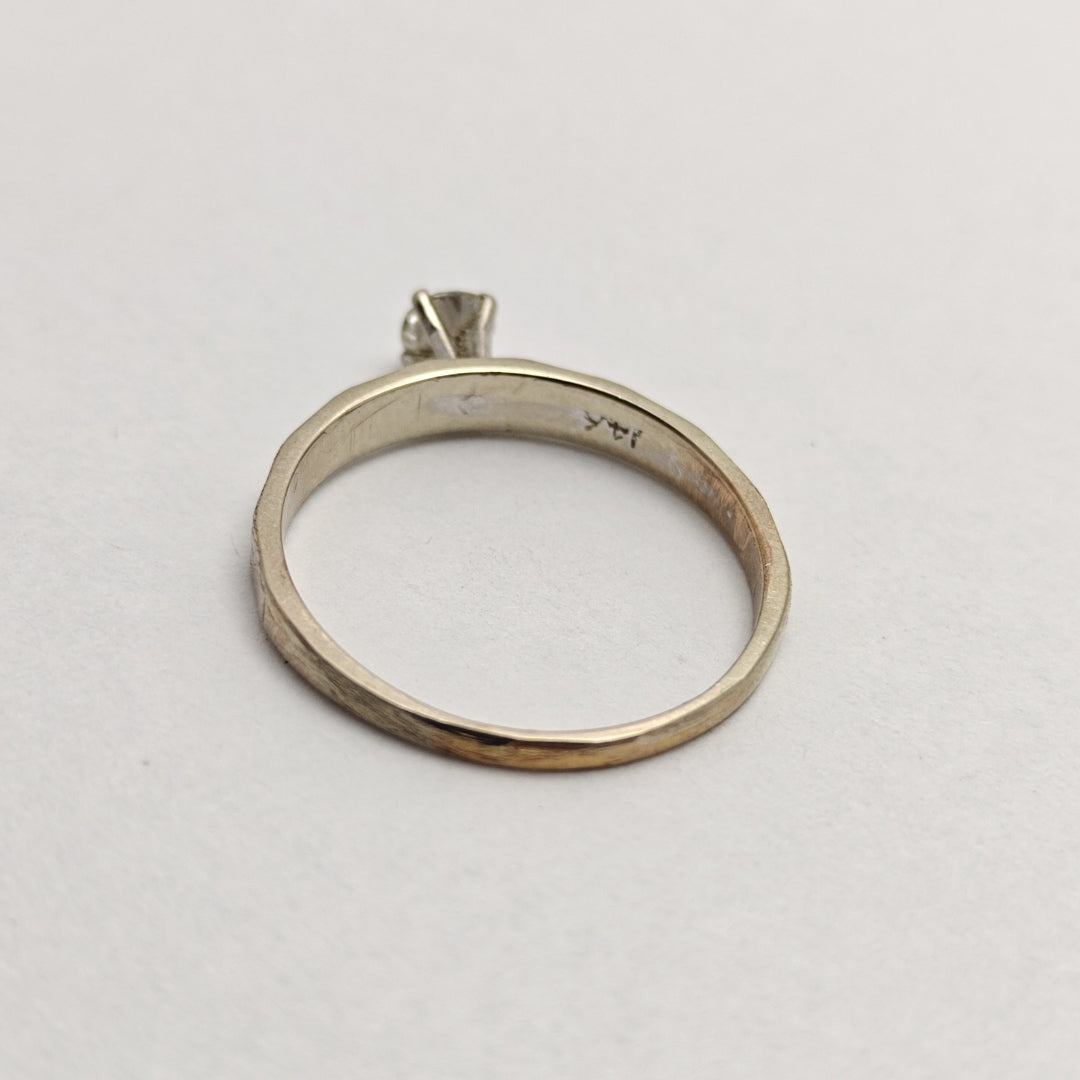 ANILLITO ORO BLANCO 14 K 1,80 GRMS (SEMINUEVO)