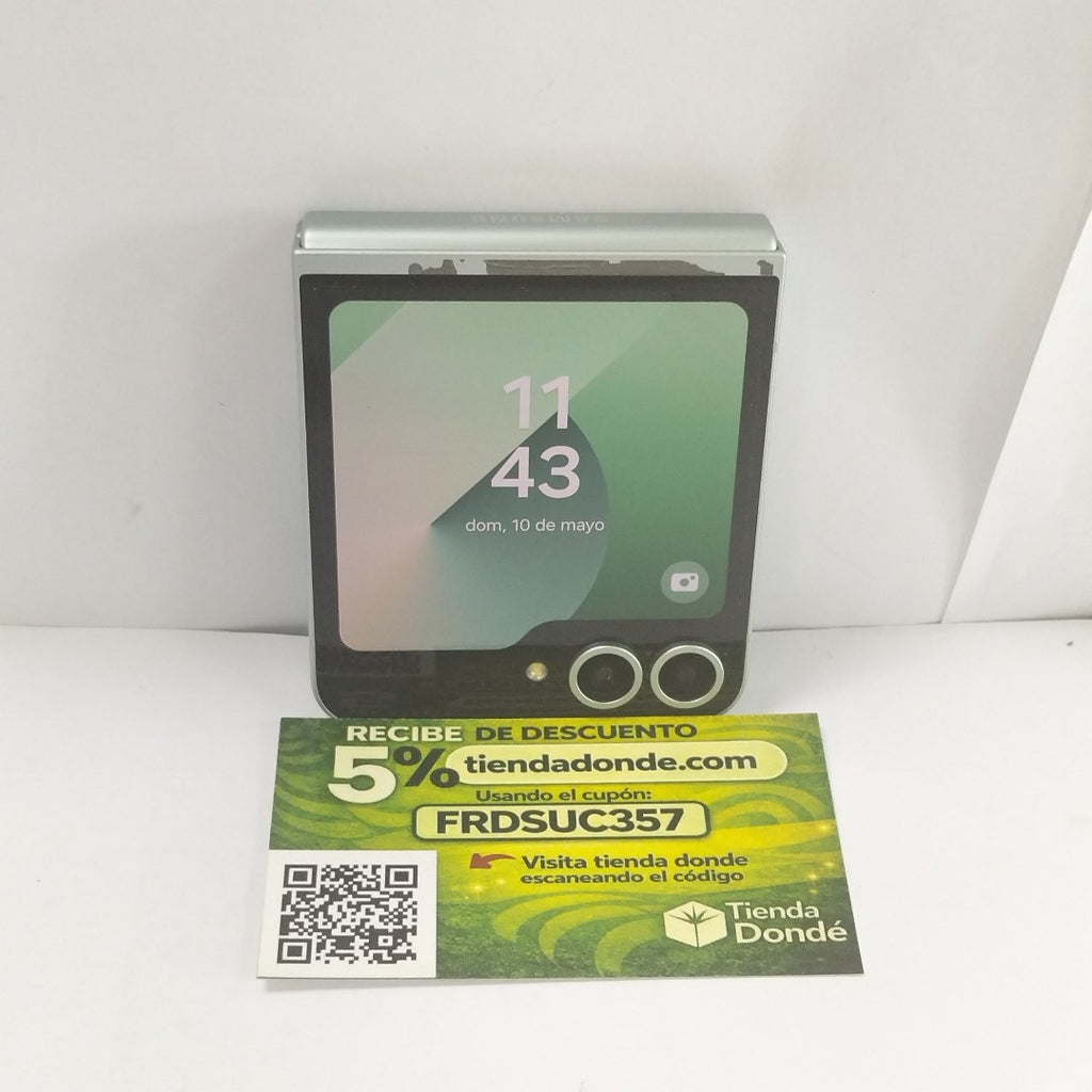 CELULAR SAMSUNG GALAXY Z FLIP6 SM-F741B (2024) 512 GB 12 GB RAM (SEMINUEVO)
